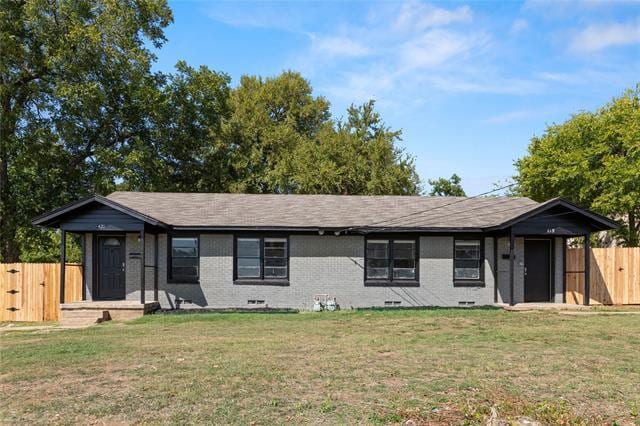 421 W 6th St in Irving, TX - Foto de edificio