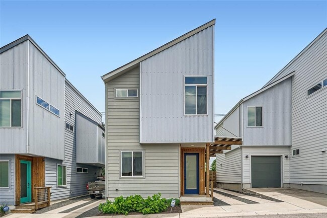 801 N Bluff Dr in Austin, TX - Foto de edificio - Building Photo