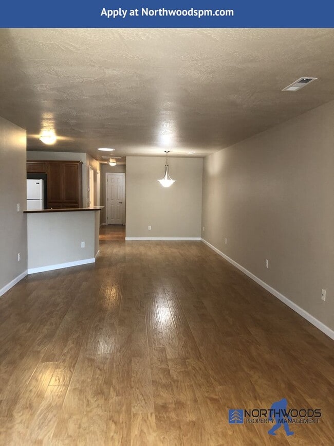 322 Cheney Loop in Central Point, OR - Building Photo - Building Photo