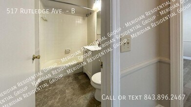 517 Rutledge Ave, Unit B in Charleston, SC - Foto de edificio - Building Photo