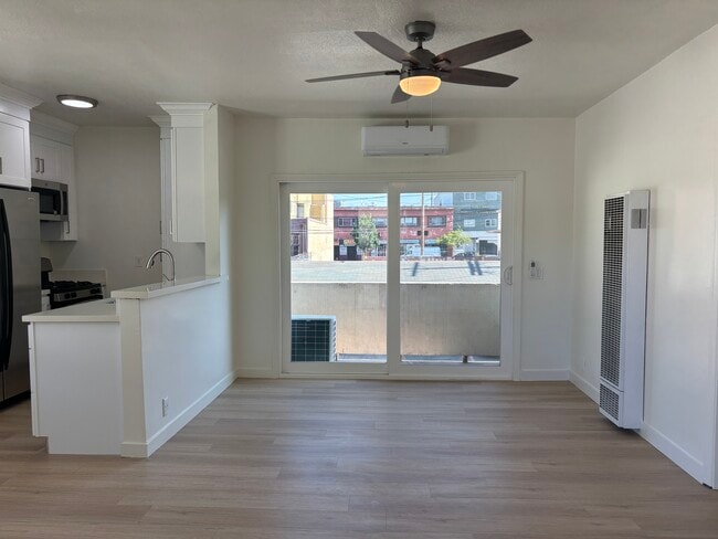 2007 E 2nd St, Unit 8