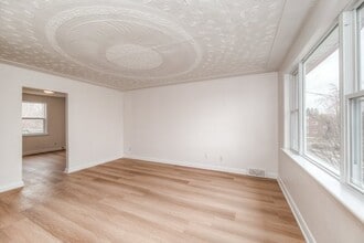 98 Ellis Av in Kitchener, ON - Building Photo - Building Photo