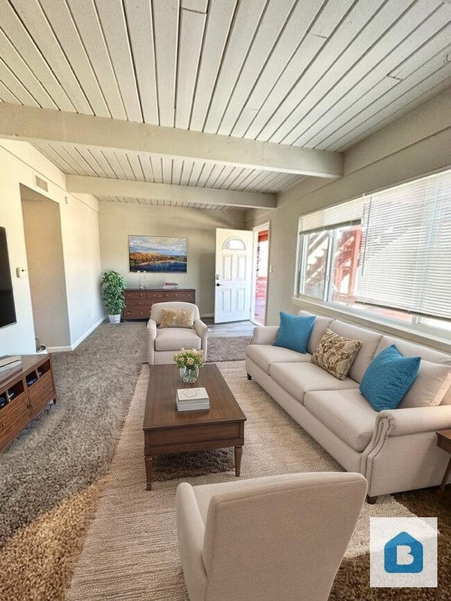 425 E Fountain Pl in Manitou Springs, CO - Foto de edificio - Building Photo