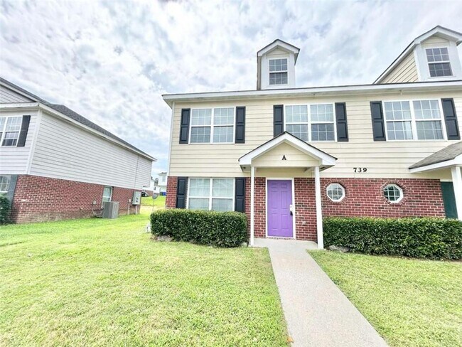 property at 739 Wheel House Ln
