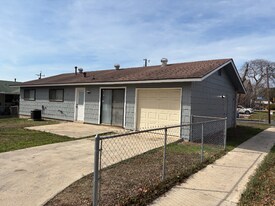 3602 Bremen Ave in San Antonio, TX - Building Photo