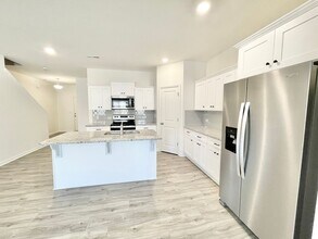 1450 Prickly Pear Dr. in Kannapolis, NC - Building Photo - Building Photo