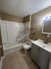 16 Western Ave in Waterville, ME - Building Photo - Building Photo