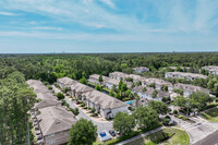 Villas of Estancia in Jacksonville, FL - Foto de edificio - Building Photo