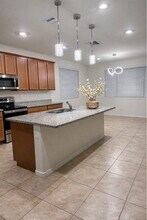 10040 E Tiburon Ave in Mesa, AZ - Foto de edificio - Building Photo