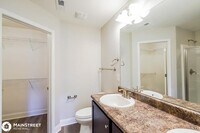 825 Clover Ave photo'