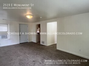 2519 E Monument St in Colorado Springs, CO - Building Photo - Building Photo