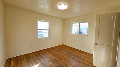 5321 Marble Pl NE in Albuquerque, NM - Building Photo - Building Photo