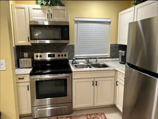 property at 238 Palmetto Dr