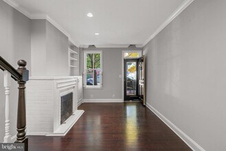 1257 35th St NW in Washington, DC - Building Photo - Building Photo