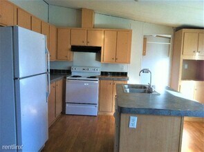 12443 Farm to Market 968 W-Unit -Unit 13 in Longview, TX - Building Photo - Building Photo