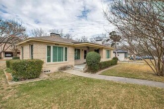 6103 Anita St in Dallas, TX - Building Photo - Building Photo