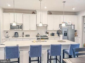 3470 Sunset Ridge Dr in Frederick, MD - Building Photo - Building Photo