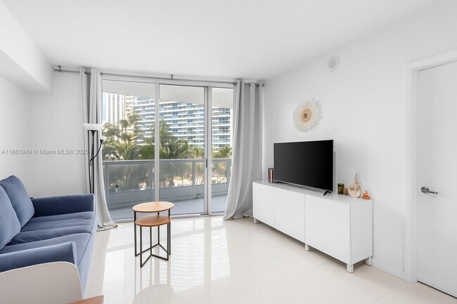property at 465 Brickell Ave