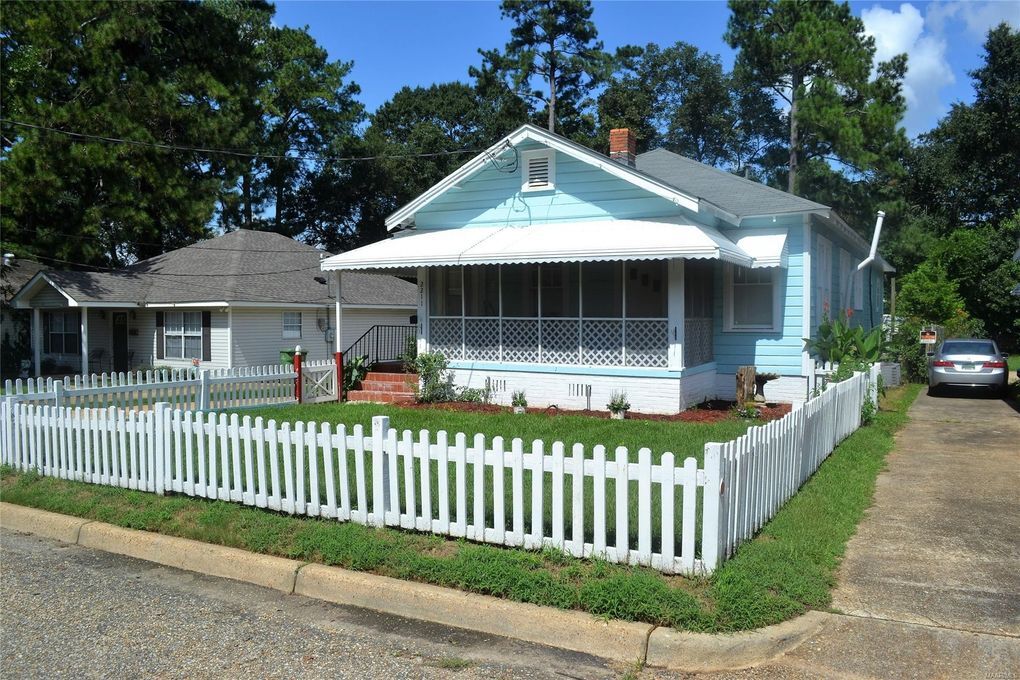 2211 Yancey Ave in Montgomery, AL - Foto de edificio