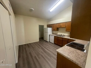 727 S Hartford St in Chandler, AZ - Building Photo - Building Photo