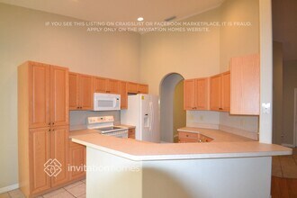 9509 27th Ave E in Palmetto, FL - Foto de edificio - Building Photo