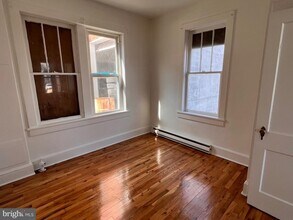 24 W Cecil St in Winchester, VA - Building Photo - Building Photo