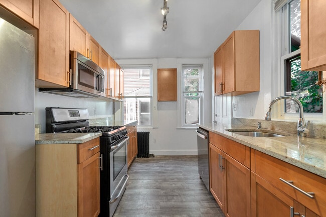 5 Murdock Ter in Boston, MA - Building Photo - Building Photo