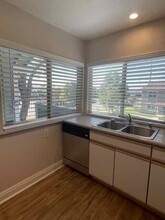 5469 E CandleWood Cir-Unit -34 in Anaheim, CA - Foto de edificio - Building Photo