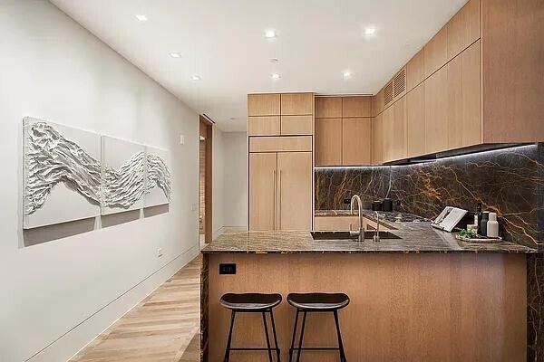 49 Chambers St in New York, NY - Building Photo