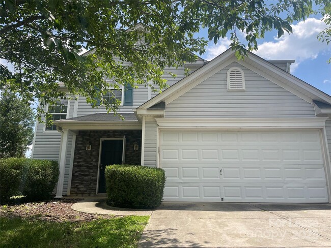 8841 Laurel Run Dr