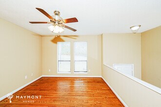 1157 Thompson Rd in Alabaster, AL - Foto de edificio - Building Photo