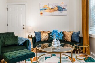 2724 W Division St in Chicago, IL - Building Photo - Building Photo