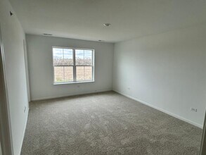 12332 Tinsley St in Huntley, IL - Building Photo - Building Photo