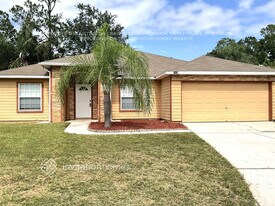 1656 Glen Laurel Dr in Middleburg, FL - Building Photo