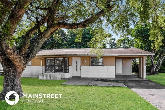 property at 5801 Royal Palm Blvd