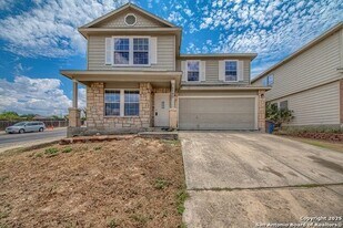 6102 Kingston in San Antonio, TX - Building Photo