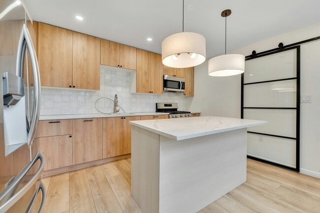 316 Palisade Ave in Bogota, NJ - Building Photo - Building Photo