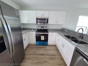 6950 San Benito Dr in Sebring, FL - Building Photo - Building Photo