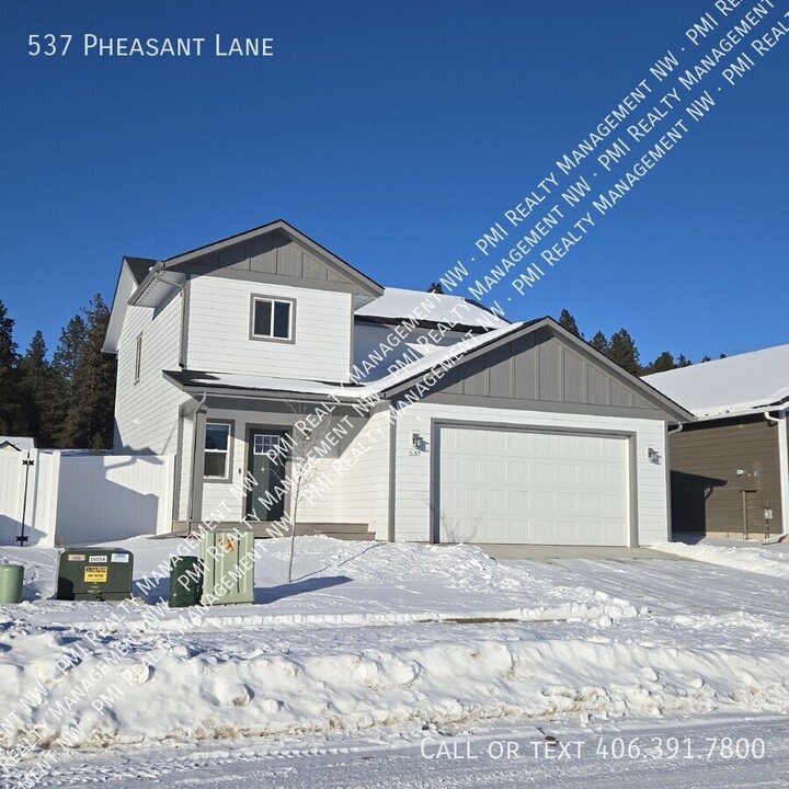 537 Pheasant Ln in Kalispell, MT - Building Photo