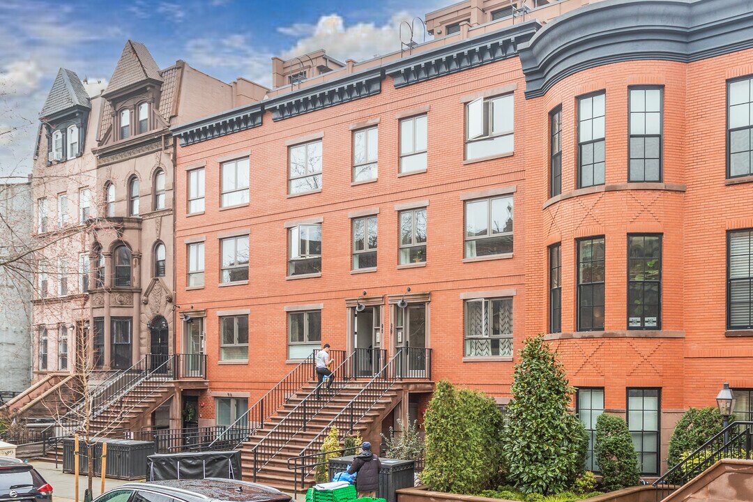 92-96 Lefferts Pl in Brooklyn, NY - Building Photo