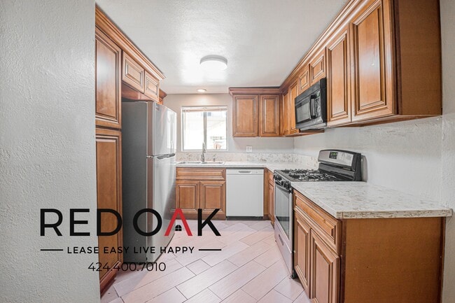 915 Paseo Grande, Unit 9 in Corona, CA - Building Photo - Building Photo