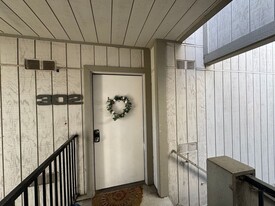 600 Central Ave in Riverside, CA - Building Photo