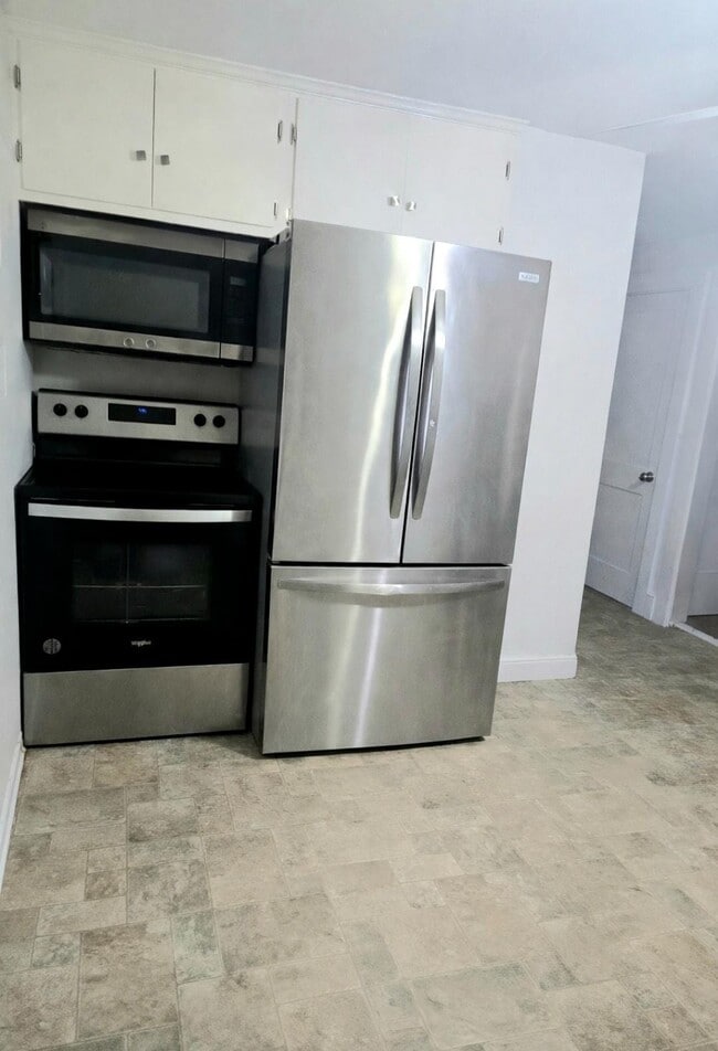 property at 26 Caswell Ct