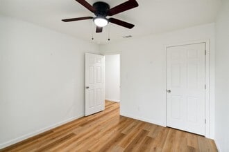 9306 Hunters Trace in Austin, TX - Building Photo - Building Photo