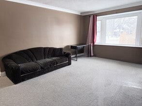 1083 London Rd in Sarnia, ON - Building Photo - Building Photo