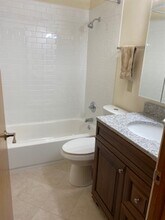 4915 Gordon Ave in Monona, WI - Foto de edificio - Building Photo