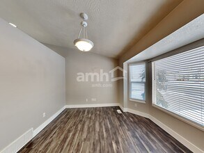 52 S 1660 W in Clearfield, UT - Foto de edificio - Building Photo