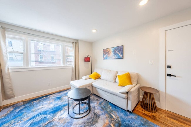 33 Adams St in Newark, NJ - Building Photo - Building Photo