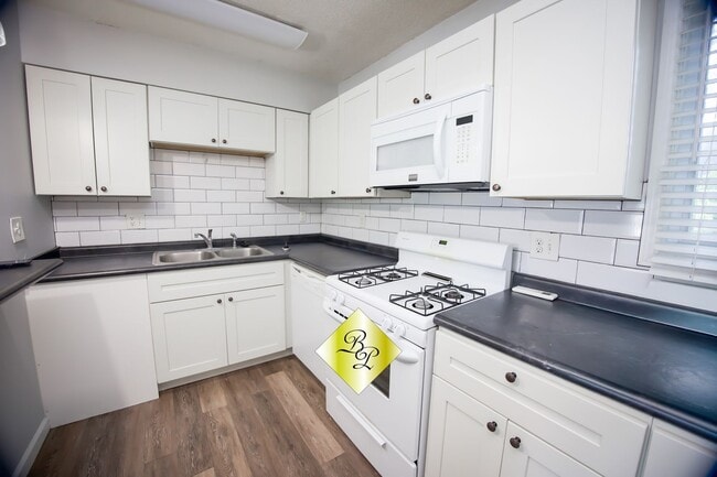 33 N Rembert St in Memphis, TN - Building Photo - Building Photo