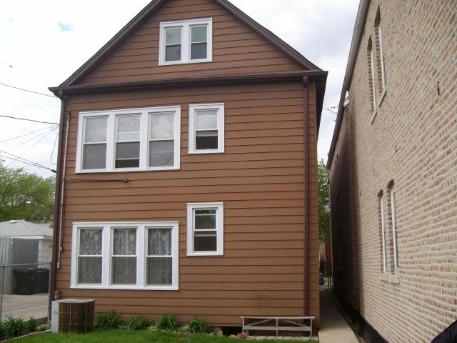 3045 W 38th Pl in Chicago, IL - Foto de edificio - Building Photo